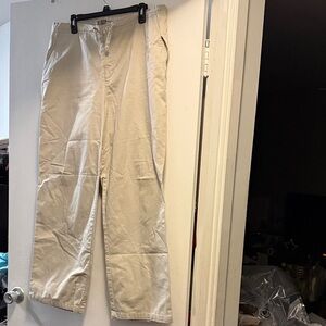 Women’s Tan Pants